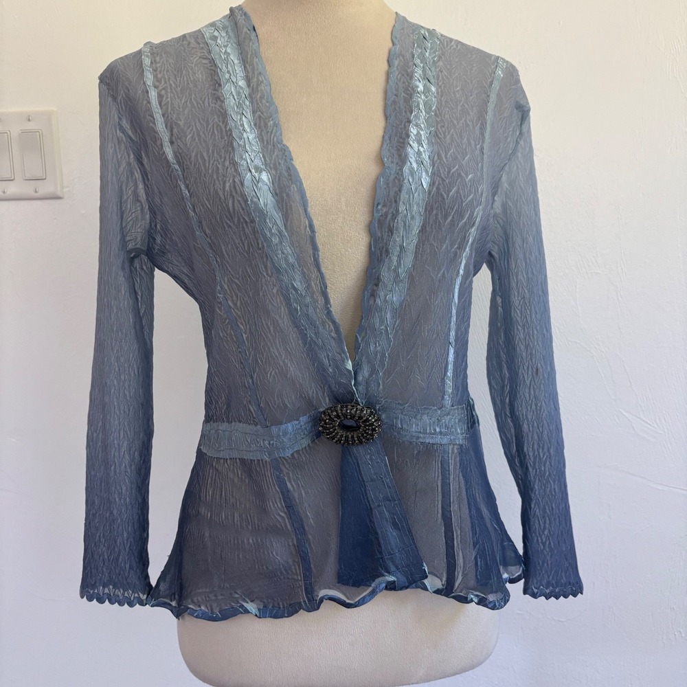Komarov Blue Crinkled Pleated Cardigan Top Size M Long Sleeve Rhinestone Button